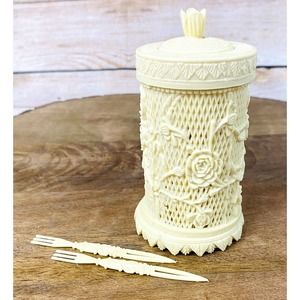 Vtg Hors D'oeuvres Cocktail Forks w/ Ornate Lattice Rose Celluloid Container